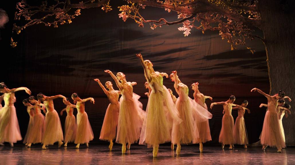 中大庆狂欢72小时冰点折扣予您来惠!pg电子平台616-618番禺万达年(图6) 中大庆狂欢72小时冰点折扣予您来惠!pg电子平台616-618番禺万达年(图6)